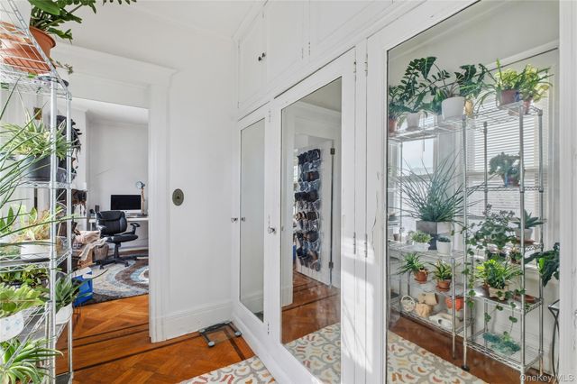 29-31 Edgewood Park, New Rochelle, NY 10801