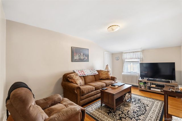 29-31 Edgewood Park, New Rochelle, NY 10801