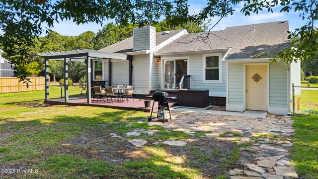 653 Hidden Valley Road, Wilmington, NC 28409