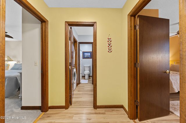 653 Hidden Valley Road, Wilmington, NC 28409