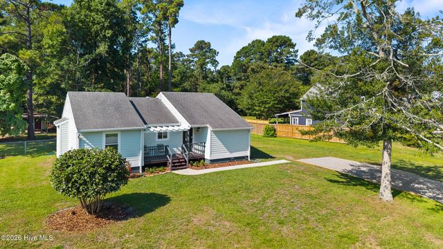 653 Hidden Valley Road, Wilmington, NC 28409