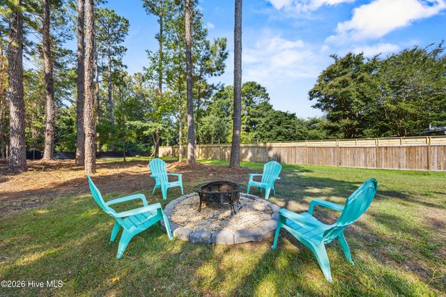 653 Hidden Valley Road, Wilmington, NC 28409