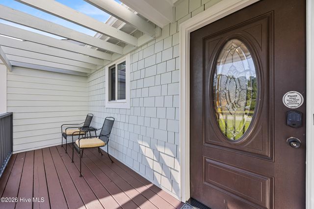 653 Hidden Valley Road, Wilmington, NC 28409