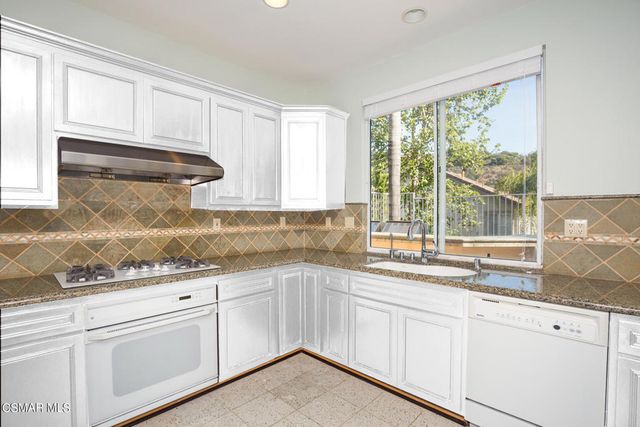2546 Renata Court, Thousand Oaks, CA 91362