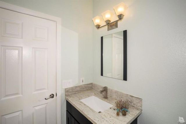 2546 Renata Court, Thousand Oaks, CA 91362