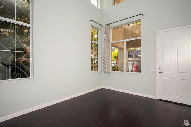 2546 Renata Court, Thousand Oaks, CA 91362