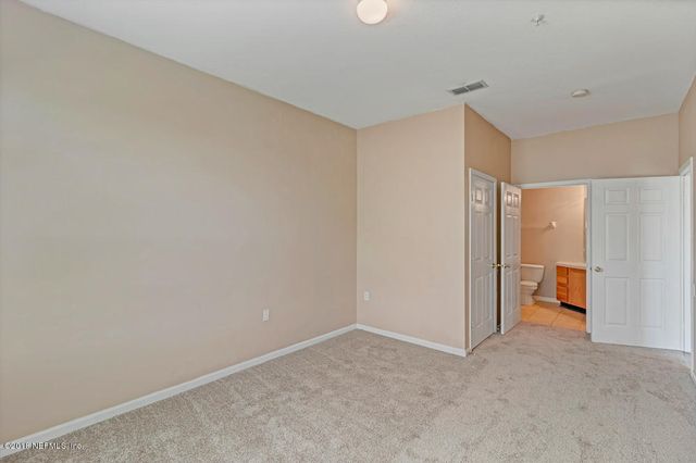 7990 BAYMEADOWS Road E 211, Jacksonville, FL 32256
