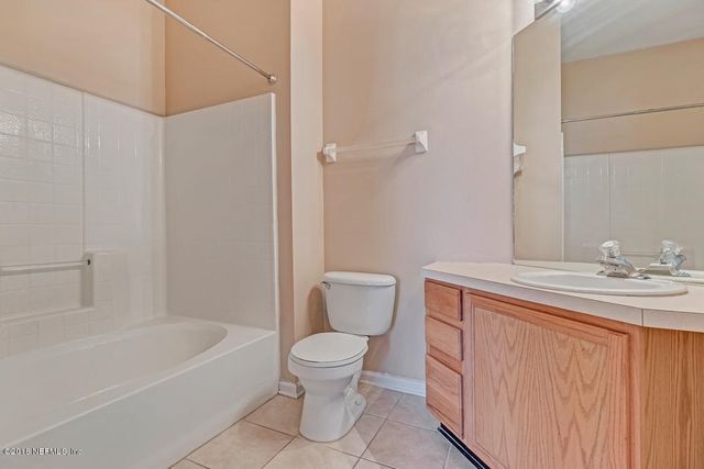 7990 BAYMEADOWS Road E 211, Jacksonville, FL 32256