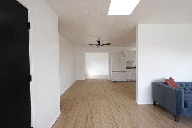 700 Tomasita Street NE, Albuquerque, NM 87123