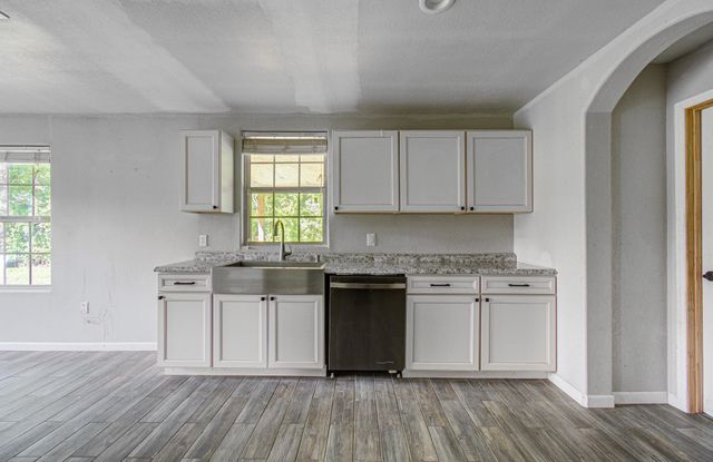 1499 County Road 393b, Alvin, TX 77511