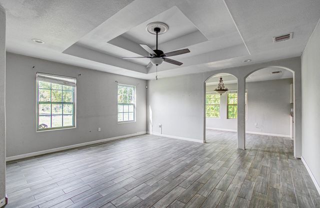 1499 County Road 393b, Alvin, TX 77511