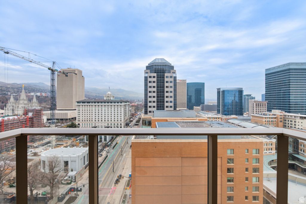 Image 29 of property listing at 99 W SOUTH TEMPLE ST #1607, Salt Lake City, UT 84101