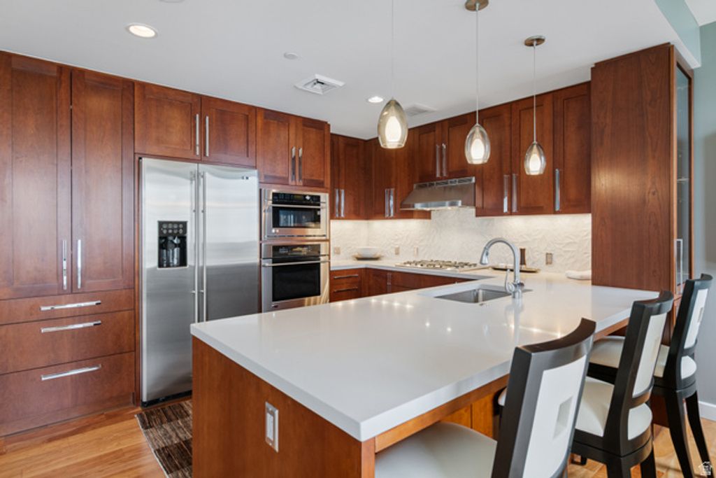 Image 6 of property listing at 99 W SOUTH TEMPLE ST #1607, Salt Lake City, UT 84101