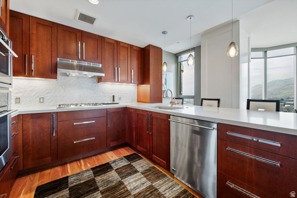 Image 7 of property listing at 99 W SOUTH TEMPLE ST #1607, Salt Lake City, UT 84101