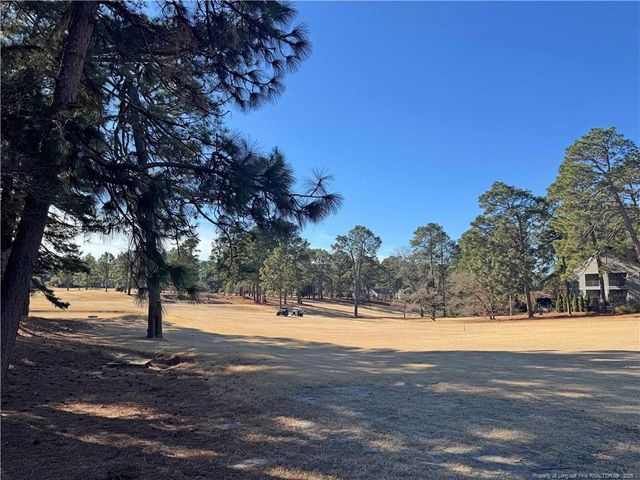 10 Pine Tree Road, Pinehurst, NC 28374