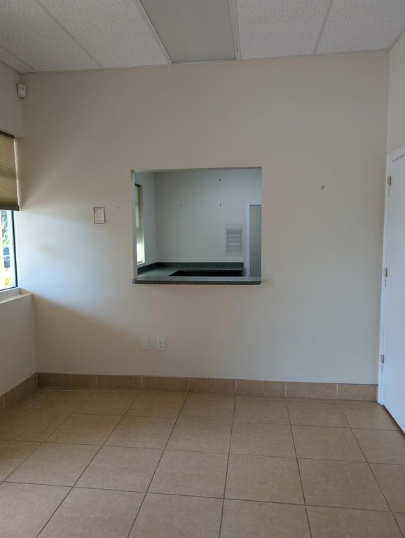 Image 6 of property listing at 601 N Congress 417 Avenue 417, Delray Beach, FL 33445