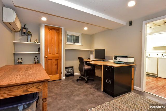 3 4th Avenue, Westwood, NJ 07675