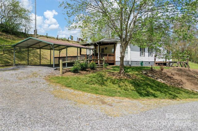 18 Dooley Drive, Canton, NC 28716