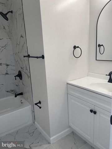 5751 S HIL MAR CIR, District Heights, MD 20747