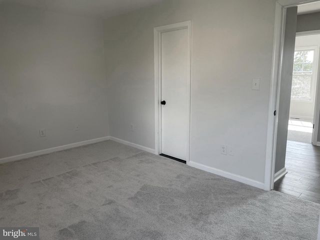 5751 S HIL MAR CIR, District Heights, MD 20747