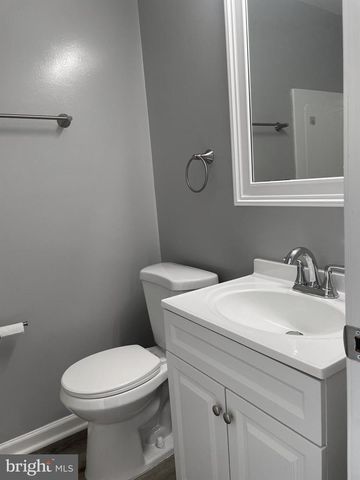 5751 S HIL MAR CIR, District Heights, MD 20747