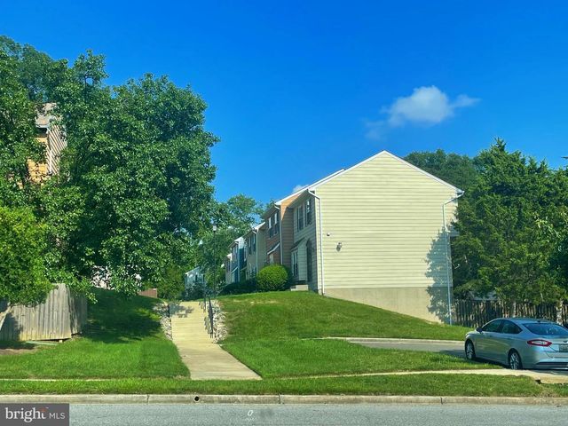 5751 S HIL MAR CIR, District Heights, MD 20747