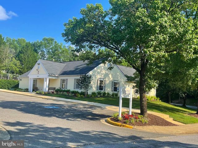 5751 S HIL MAR CIR, District Heights, MD 20747