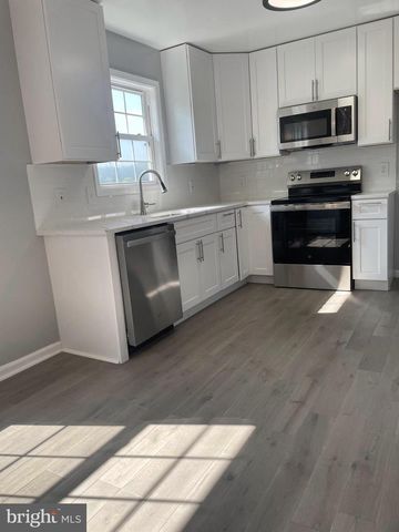 5751 S HIL MAR CIR, District Heights, MD 20747
