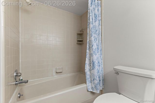 17520 Laurel Drive, Livonia, MI 48152