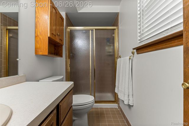17520 Laurel Drive, Livonia, MI 48152