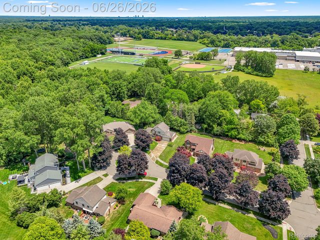 17520 Laurel Drive, Livonia, MI 48152