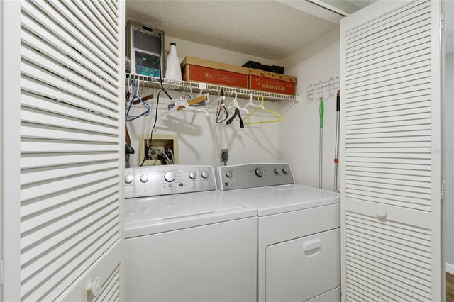 2685 SABAL SPRINGS CIRCLE 105, Clearwater, FL 33761