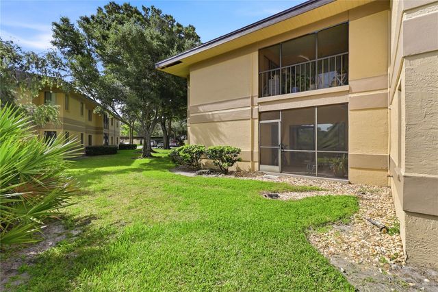 2685 SABAL SPRINGS CIRCLE 105, Clearwater, FL 33761
