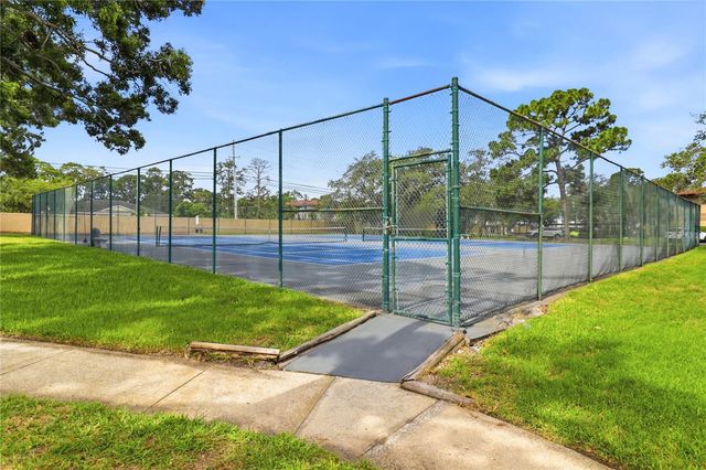 2685 SABAL SPRINGS CIRCLE 105, Clearwater, FL 33761