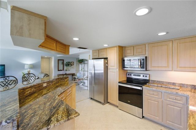 3255 Sugarloaf Key RD 31C, Punta Gorda, FL 33955