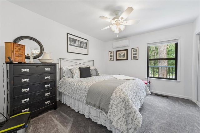 16631 Oscar Dr, Grass Valley, CA 95949