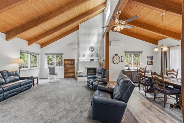 16631 Oscar Dr, Grass Valley, CA 95949