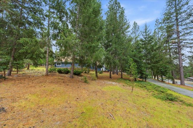 16631 Oscar Dr, Grass Valley, CA 95949