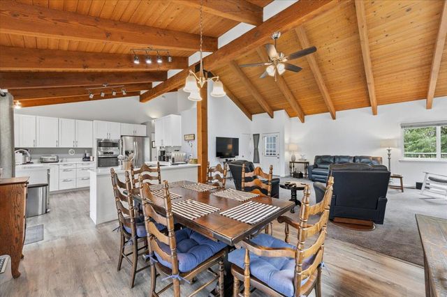16631 Oscar Dr, Grass Valley, CA 95949
