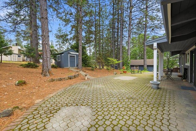 16631 Oscar Dr, Grass Valley, CA 95949