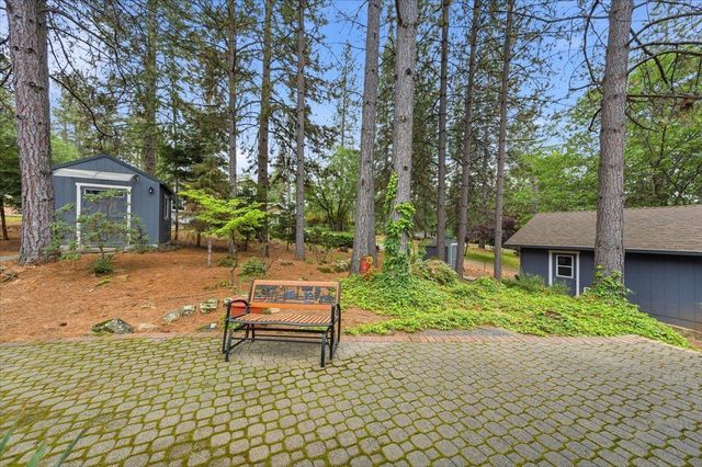 16631 Oscar Dr, Grass Valley, CA 95949