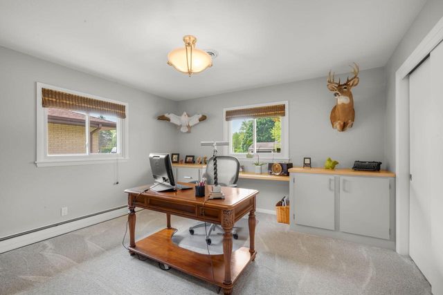 212 Parkway DRIVE, South Milwaukee, WI 53172