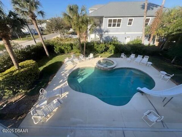 610 S Atlantic Avenue, New Smyrna Beach, FL 32169