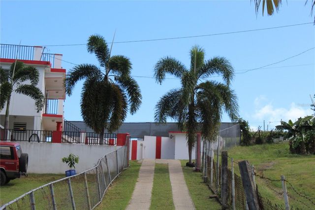 689-A SANDCZAR, Vieques, PR 00765