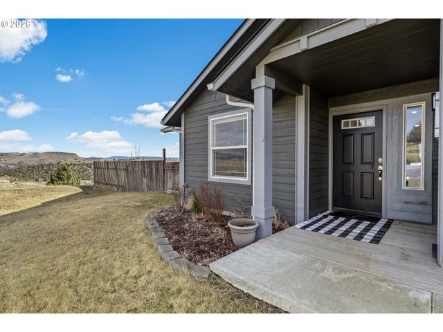 58400 4-K OVERLOOK Ln, John Day, OR 97845