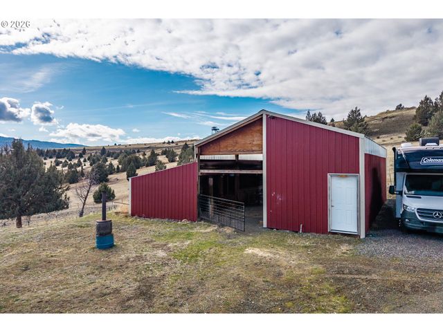 58400 4-K OVERLOOK Ln, John Day, OR 97845