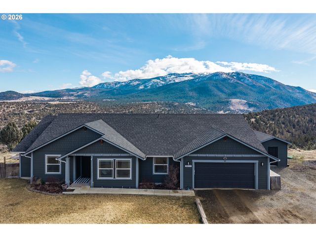 58400 4-K OVERLOOK Ln, John Day, OR 97845