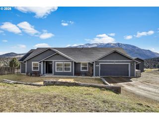 58400 4-K OVERLOOK Ln, John Day, OR 97845