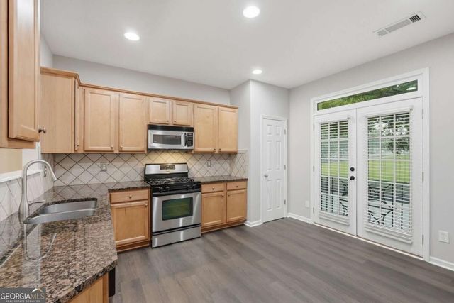 372 Suwanee Avenue, Suwanee, GA 30024