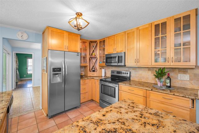 520 SANDY HOOK ROAD, Palm Harbor, FL 34683